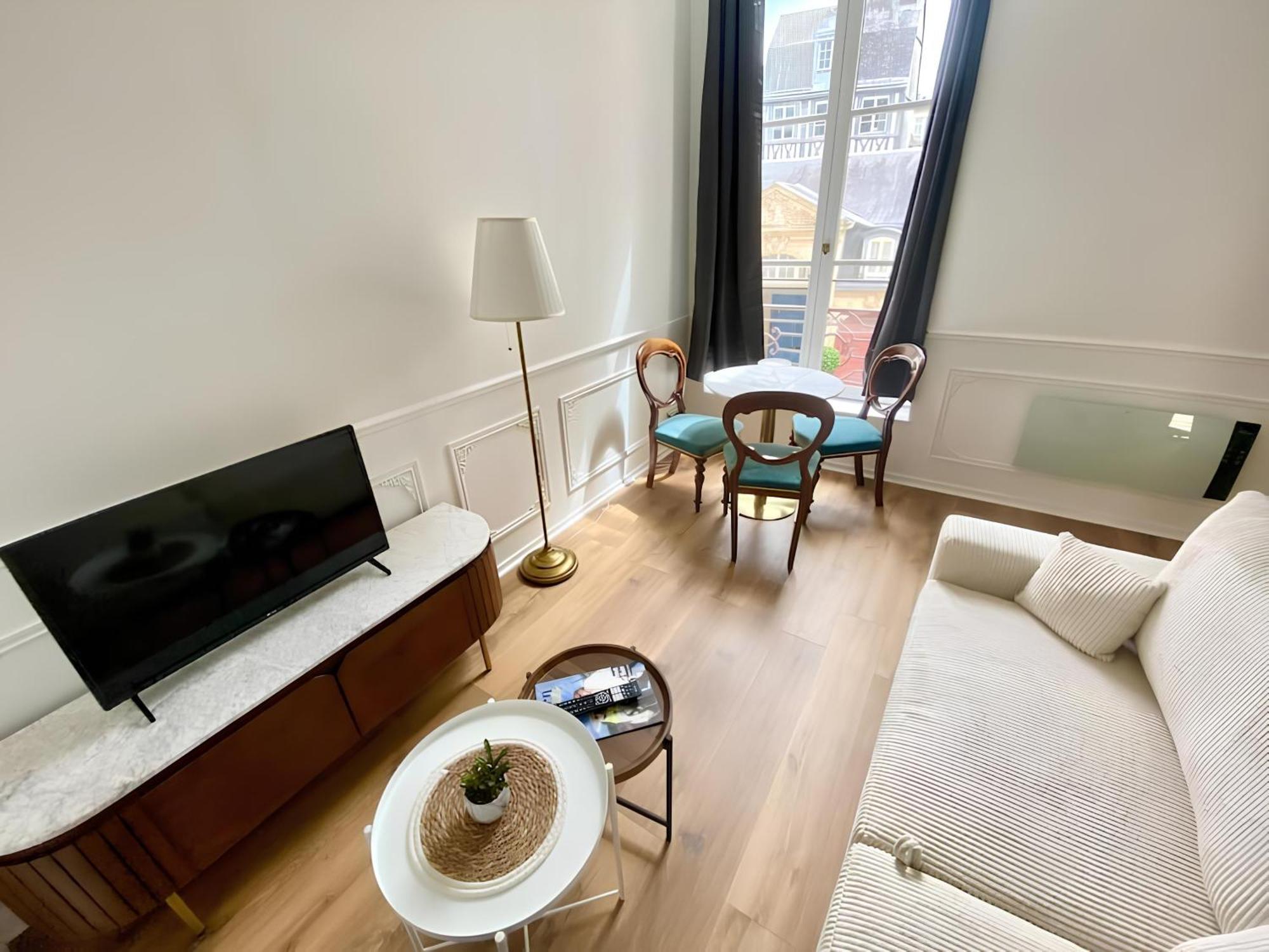 St Croix Appartement Style Haussmannien Lumineux "Menage & Linge Inclus" Руан Екстериор снимка